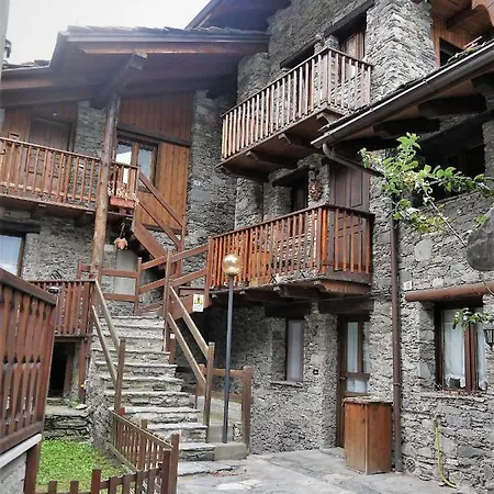 Appartement Trilocale Con Vista Monte Bianco *